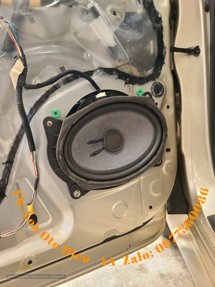 Toyota Sienna Nâng Cấp Âm Thanh Full Active 3 Way - 14 Loa Mark Levinson đỉnh cao. Toyota Sienna Nâng Cấp Âm Thanh Full Active 3 Way - 14 Loa Mark Levinson đỉnh cao.