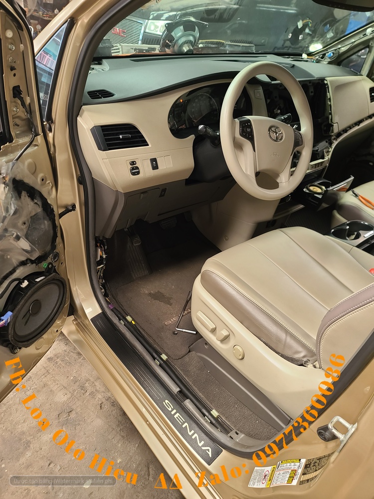 Toyota Sienna Nâng Cấp Âm Thanh Full Active 3 Way - 14 Loa Mark Levinson đỉnh cao. Toyota Sienna Nâng Cấp Âm Thanh Full Active 3 Way - 14 Loa Mark Levinson đỉnh cao.