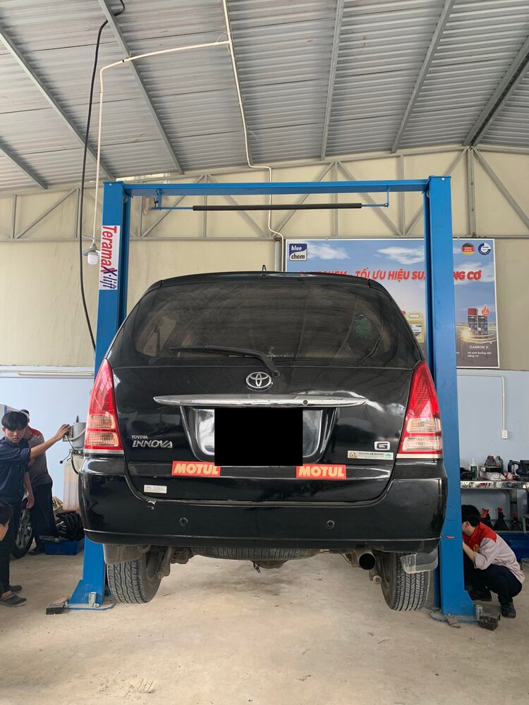 GARAGE TÍN PHÁT. 2/117 Đường Số 8,Bình Hưng Hòa,Bình Tân (Đối diện Aeon Tân Phú).