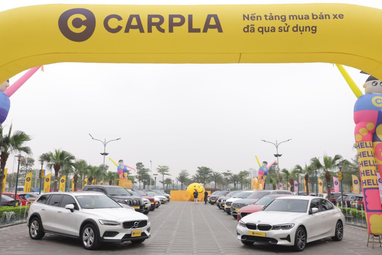 Carpla – Nền tảng mua bán xe ô tô đã qua sử dụng độc đáo tại Việt Nam khai trương Automall kết hợp triển lãm xe cổ đầu tiên tại Hà Nội
