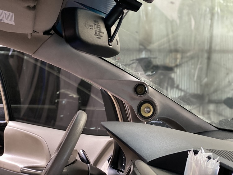 Toyota Sienna Thi Công Nâng Cấp Loa Thương Hiệu Focal, Helix & Cách Âm Với Thương Hiệu DrARTEX Tại Autobis Toyota Sienna Thi Công Nâng Cấp Loa Thương Hiệu Focal, Helix & Cách Âm Với Thương Hiệu DrARTEX Tại Autobis
