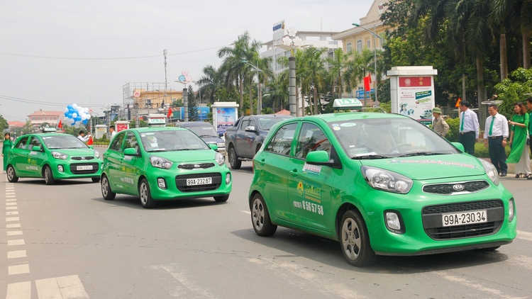 Thấy VinFast mở hãng Taxi điện, Vinasun và Mai Linh cũng muốn kinh doanh Taxi điện