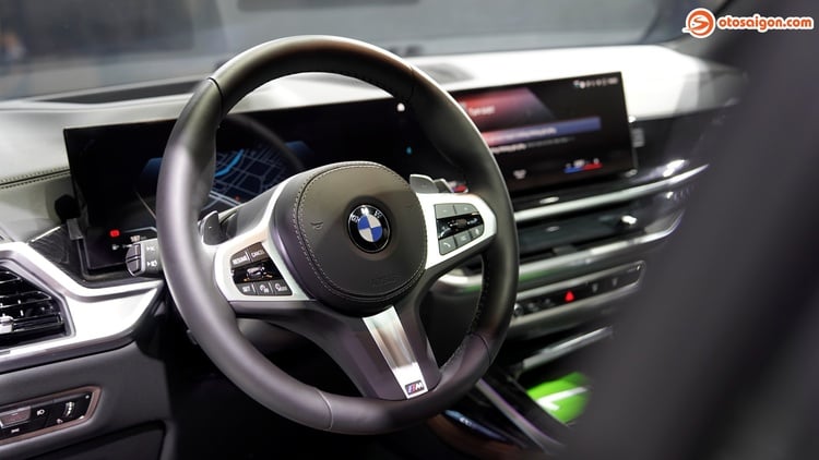 bmw-new-luxury-class-128.jpg