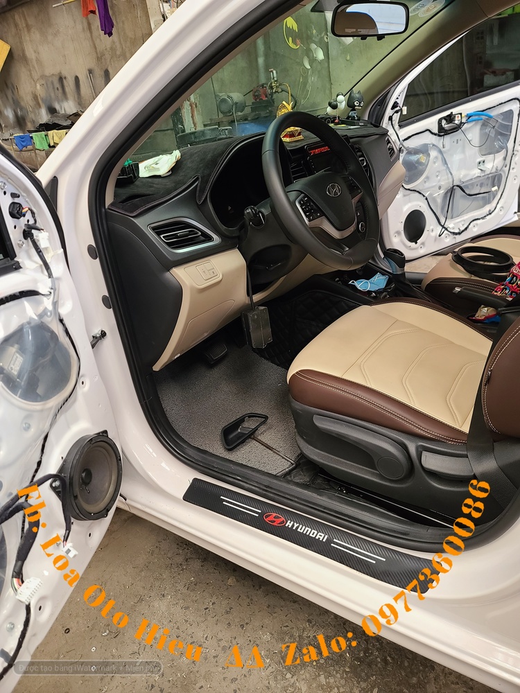 Hyundai Accent 2022 nâng cấp loa Alpine cao cấp từ xe Jaguar.