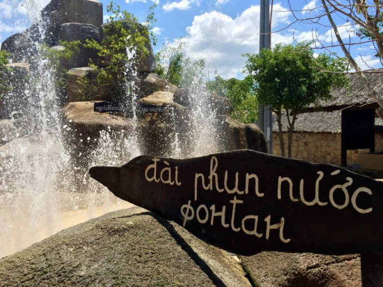 Xuyên Việt 31 ngày- Hè 2015 Xuyên Việt 31 ngày- Hè 2015