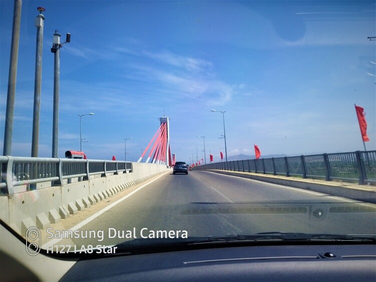 Đằng sau tay lái - ấn tượng những cung đường đẹp ở Việt Nam Đằng sau tay lái - ấn tượng những cung đường đẹp ở Việt Nam