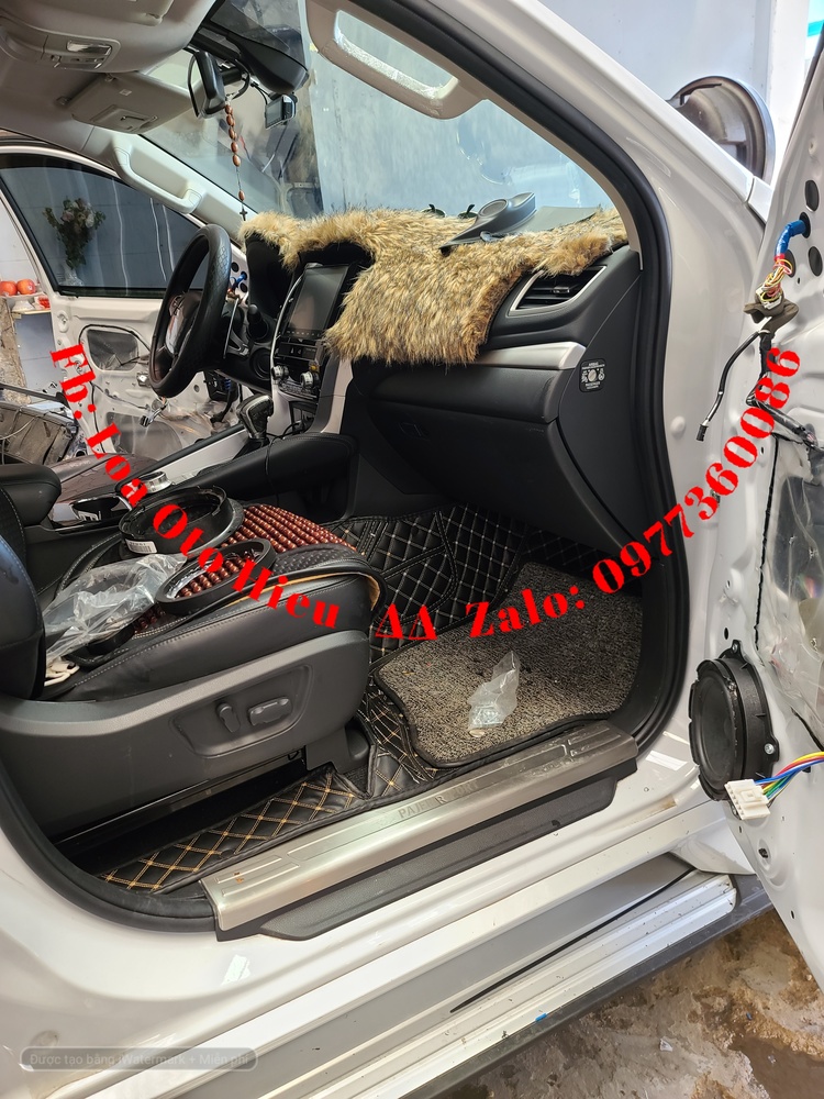 Mitsubishi Pajero Sport Lắp Đặt Âm Thanh Harman Kadon Logic 7 dòng ng Xe Mer Sclass.