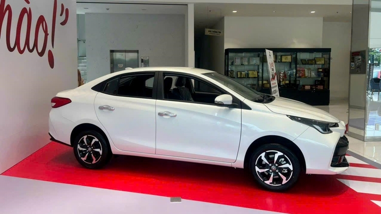 Toyota Vios 2023 ra mắt tại VN, chốt giá từ 479 triệu đồng, không ảnh hưởng gian lận an toàn của Daihatsu