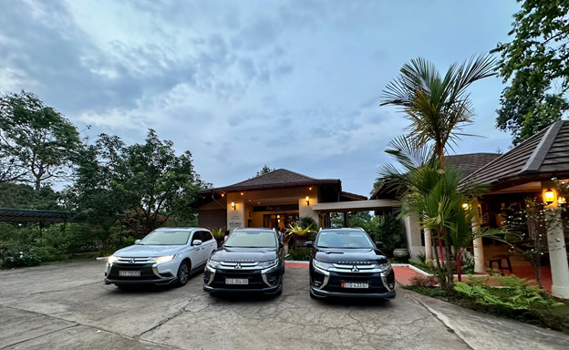 Ghi qua ảnh, rong chơi Lào 2023: 11 ngày, 4.200 Km rong ruổi của 3 chiếc Outlander Ghi qua ảnh, rong chơi Lào 2023: 11 ngày, 4.200 Km rong ruổi của 3 chiếc Outlander