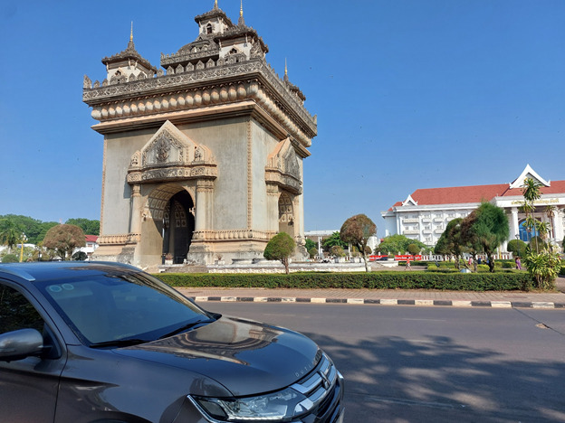 Ghi qua ảnh, rong chơi Lào 2023: 11 ngày, 4.200 Km rong ruổi của 3 chiếc Outlander