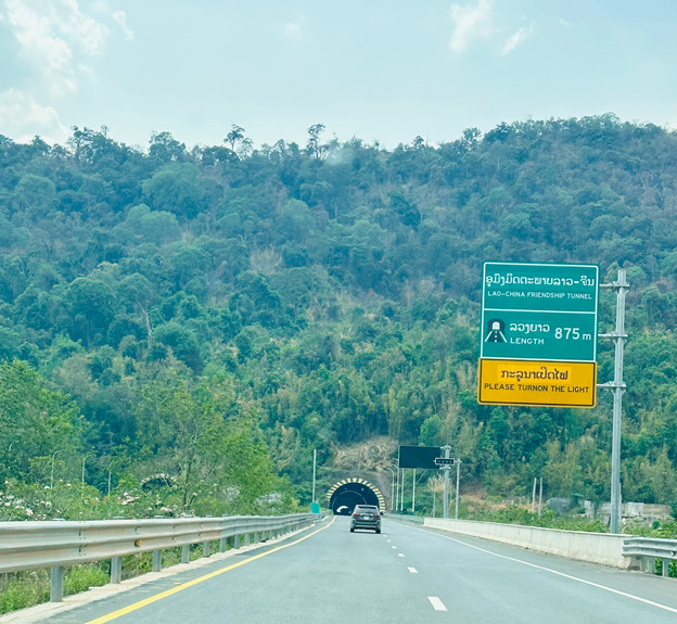 Ghi qua ảnh, rong chơi Lào 2023: 11 ngày, 4.200 Km rong ruổi của 3 chiếc Outlander Ghi qua ảnh, rong chơi Lào 2023: 11 ngày, 4.200 Km rong ruổi của 3 chiếc Outlander
