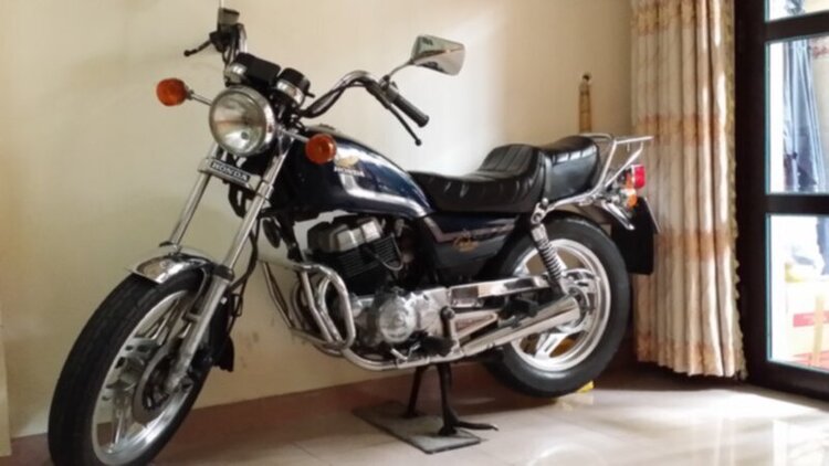 THành lập Hội những người mê và chơi xe Motor Honda LA 250cc