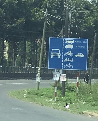 Biển báo chia làn trên QL1, đoạn qua Trảng Bom - Đồng Nai bất cập, khó hiểu Biển báo chia làn trên QL1, đoạn qua Trảng Bom - Đồng Nai bất cập, khó hiểu