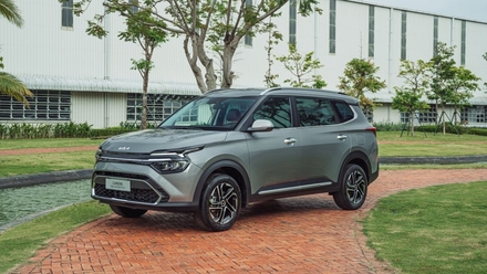 kia-carens-2023-1.jpg