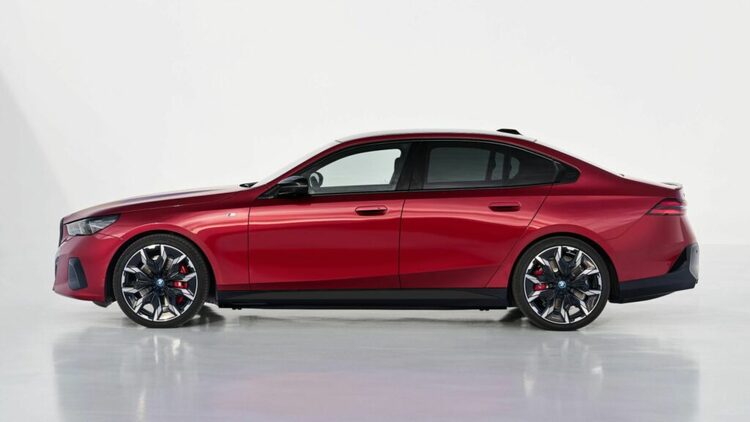 2024-BMW-i5 (9).jpg