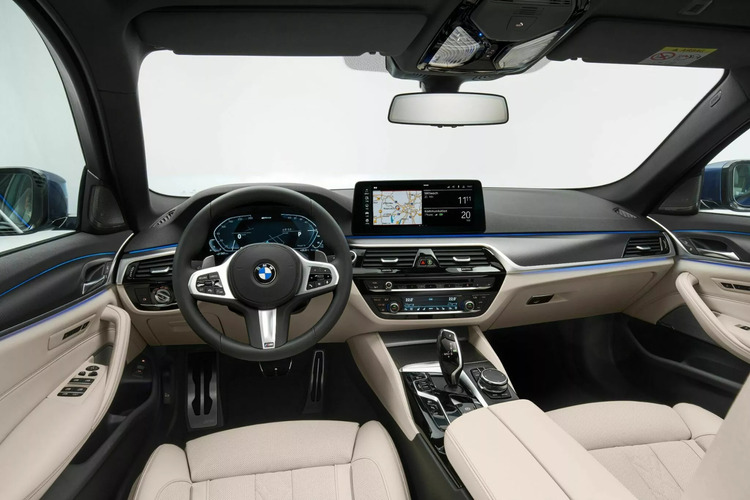 2024-BMW-i5 (4).jpg