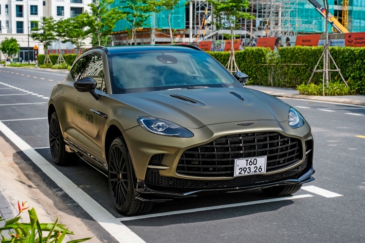 Trải nghiệm Aston Martin DBX 707: Siêu SUV động cơ V8 nhanh nhất tại Việt Nam