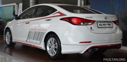 hyundai-elantra-limited-edition-12.jpg