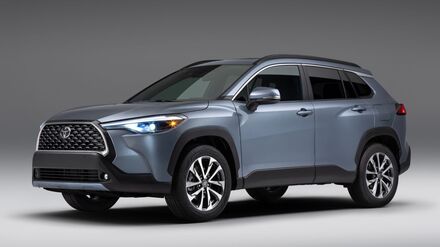 2022-toyota-corolla-cross (1).jpg