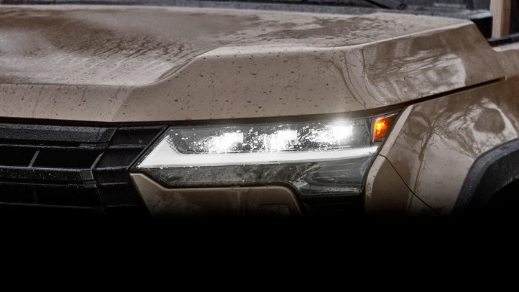 Lexus GX 2024 có thiết kế đầu xe phân cực, đậm chất SUV nhưng kém chất sang