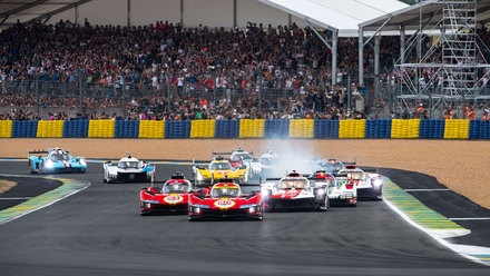 Ferrari-24h-le-mans-first-hour (1).jpg