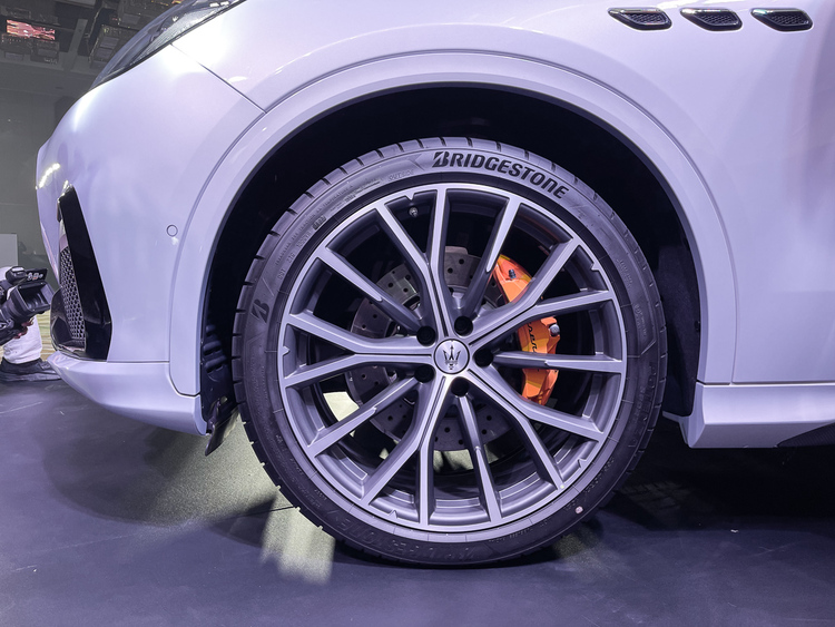 Đối thủ Porsche Macan, Maserati Grecale có giá cao nhất hơn 7,5 tỷ đồng tại Việt Nam