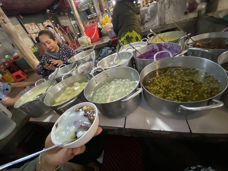 Xuyên Việt ven biển và cung Đông Bắc trong 20 ngày bằng Kona Xuyên Việt ven biển và cung Đông Bắc trong 20 ngày bằng Kona