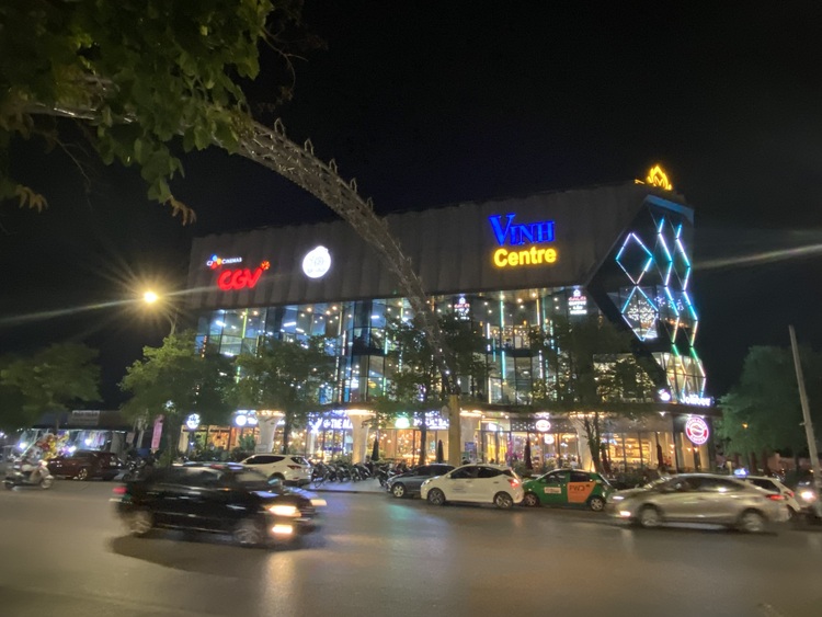 Xuyên Việt ven biển và cung Đông Bắc trong 20 ngày bằng Kona Xuyên Việt ven biển và cung Đông Bắc trong 20 ngày bằng Kona