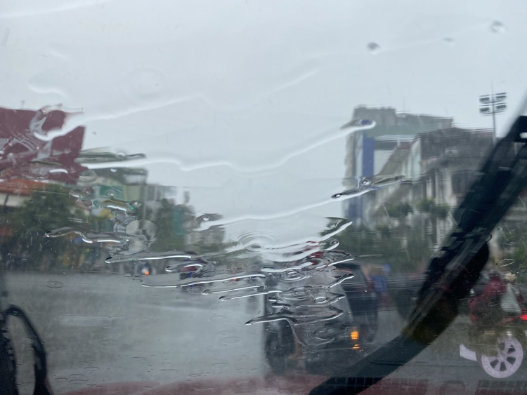 Xuyên Việt ven biển và cung Đông Bắc trong 20 ngày bằng Kona Xuyên Việt ven biển và cung Đông Bắc trong 20 ngày bằng Kona