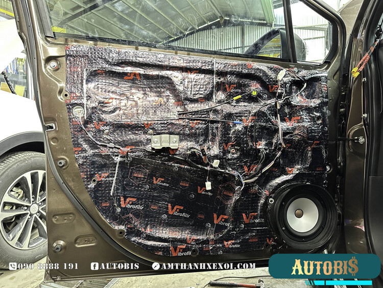 Mitsubishi Xpander Thi Công Nâng Cấp Loa Với Thương Hiệu Audible Physics, Focal & Helix Tại Autobis Trước Kỳ Emma Việt Nam 2023