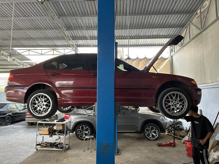 GARAGE TÍN PHÁT. 2/117 Đường Số 8,Bình Hưng Hòa,Bình Tân (Đối diện Aeon Tân Phú).