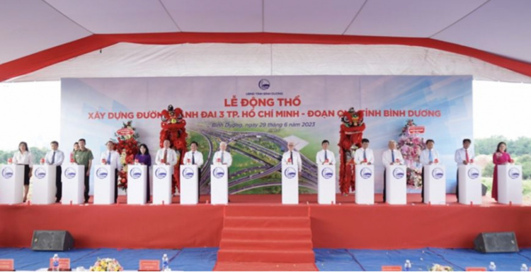 Động thổ đường Vành đai 3 TP.HCM đoạn qua Bình Dương, vận tốc cao nhất 100 km/h Động thổ đường Vành đai 3 TP.HCM đoạn qua Bình Dương, vận tốc cao nhất 100 km/h