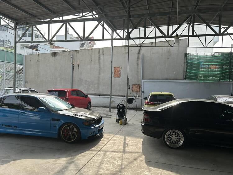 GARAGE TÍN PHÁT. 2/117 Đường Số 8,Bình Hưng Hòa,Bình Tân (Đối diện Aeon Tân Phú).