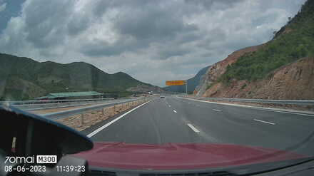 z4416890380793_382fd2eba4b3b3e4b1bbcd9f14802aa9.jpg