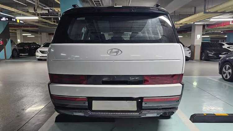 Hyundai Santa Fe 2023 thuc te (3).jpg