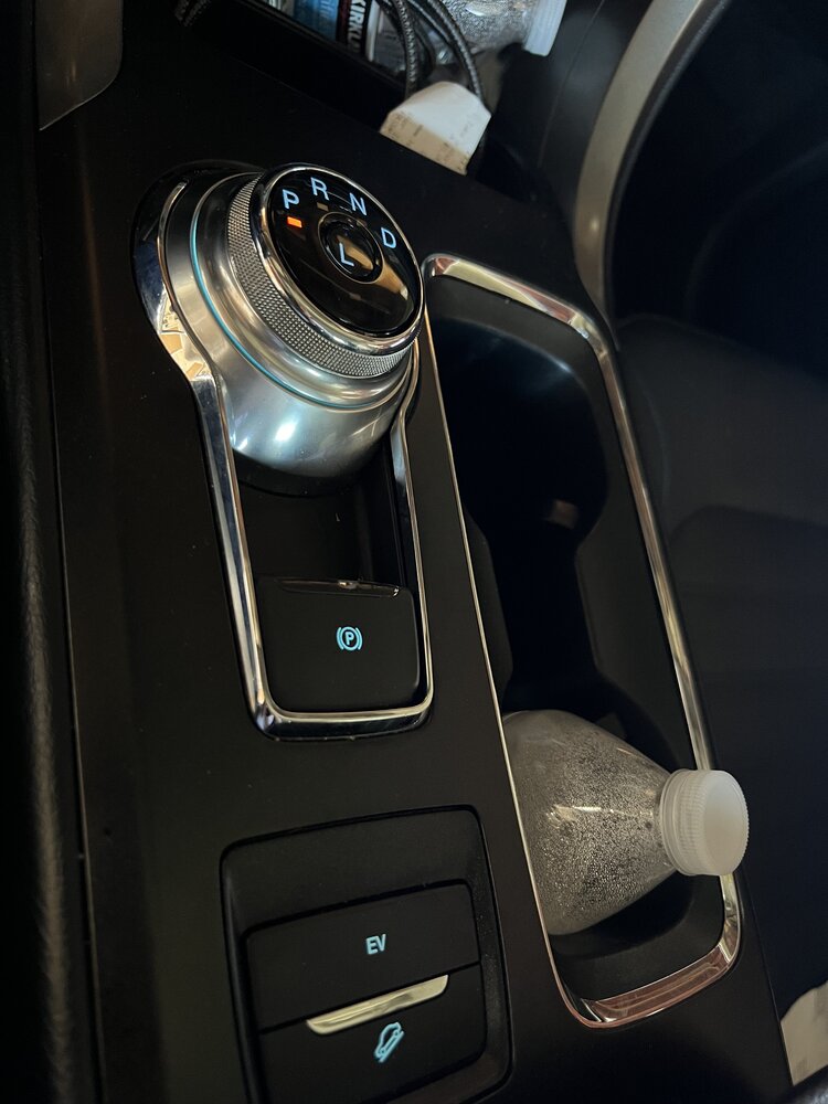 Những lý do khiến tôi phải chia tay với xe Tesla Những lý do khiến tôi phải chia tay với xe Tesla