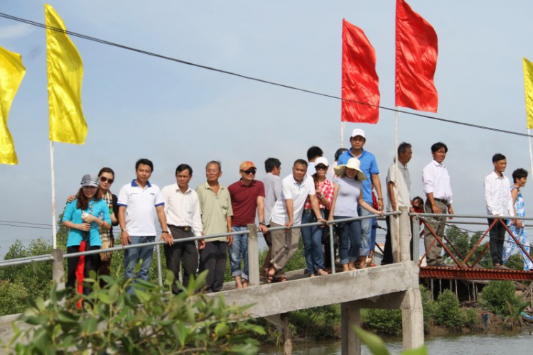 Lễ Khánh Thành cây cầu từ thiện của FFC