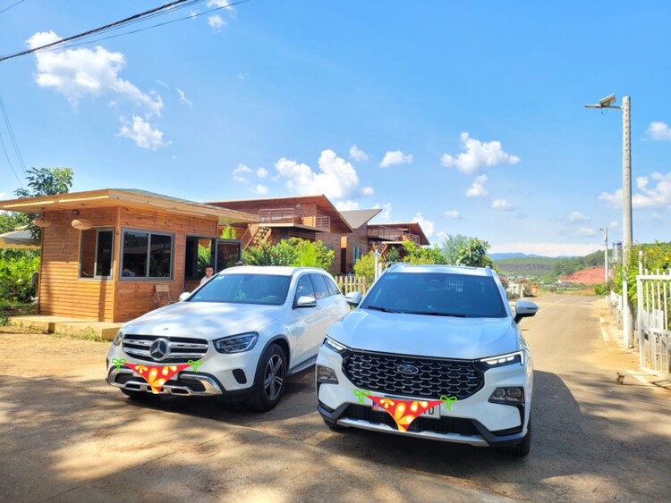 Phân vân giữa Ford Territory và Mazda CX5 new 2023, nên mua xe nào? Phân vân giữa Ford Territory và Mazda CX5 new 2023, nên mua xe nào?