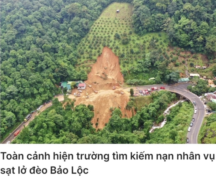 Đèo Bảo Lộc sạt lở nghiêm trọng, giao thông hoàn toàn ách tắc 2 chiều Đèo Bảo Lộc sạt lở nghiêm trọng, giao thông hoàn toàn ách tắc 2 chiều