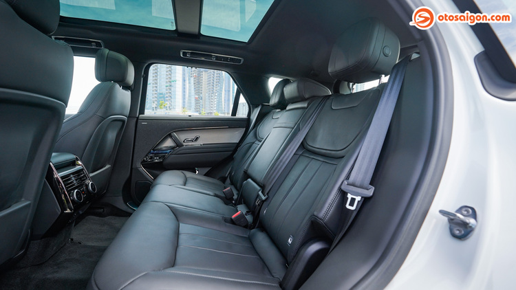 OS-Range-Rover-Sport-2023-61.jpg OS-Range-Rover-Sport-2023-61.jpg
