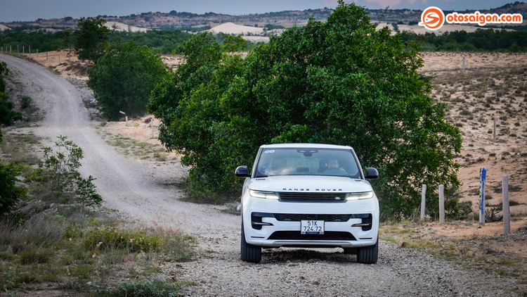 OS-Range-Rover-Sport-2023-103.jpg OS-Range-Rover-Sport-2023-103.jpg