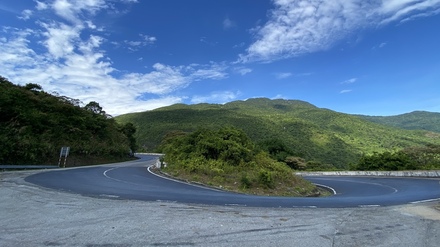 Hue-Deo Hai Van.jpg
