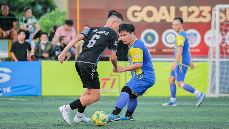 Bis 10 Vis vs Độ Channel (2).JPG Bis 10 Vis vs Độ Channel (2).JPG