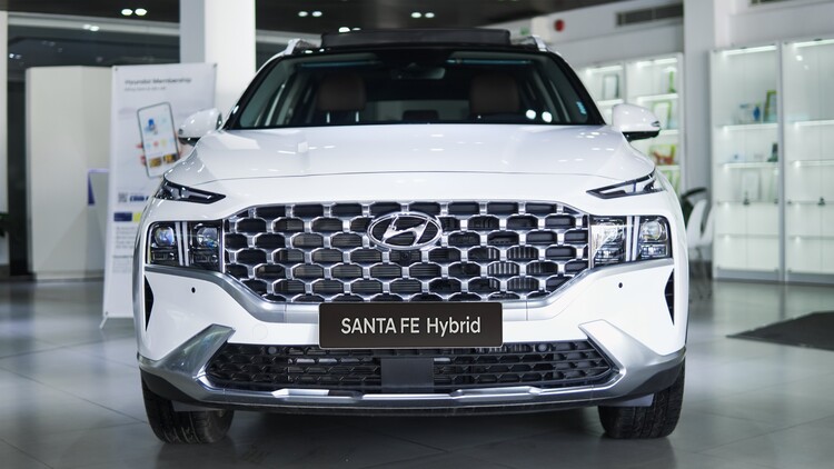 Hyundai Santa Fe Hybrid 2023 tại Sài Gòn (2) - Ngoại thất.jpg