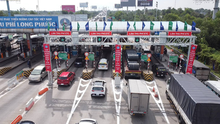 Đề nghị tăng mức thu phí trên cao tốc Long Thành - Dầu Giây với 2 loại xe