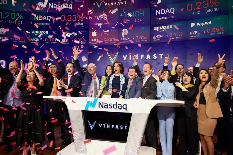 VinFast chính thức niêm yết trên sàn chứng khoán Mỹ, vốn hóa hơn 23 tỷ USD