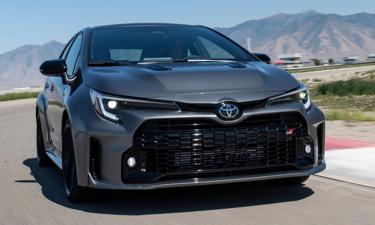 Mitsubishi Attrage vượt mặt "vua doanh số" Toyota Vios, chuyện khó tin đã xảy ra vào tháng 7/2023 Mitsubishi Attrage vượt mặt "vua doanh số" Toyota Vios, chuyện khó tin đã xảy ra vào tháng 7/2023