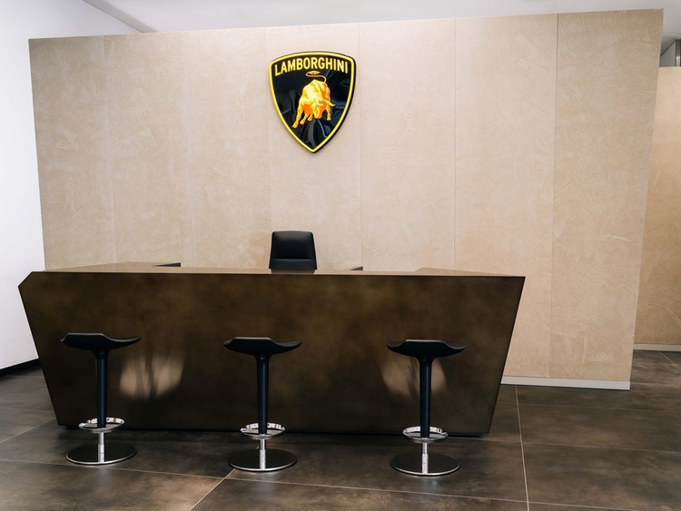 showroom Lamborghini HCMC Hilton 16.jpg showroom Lamborghini HCMC Hilton 16.jpg
