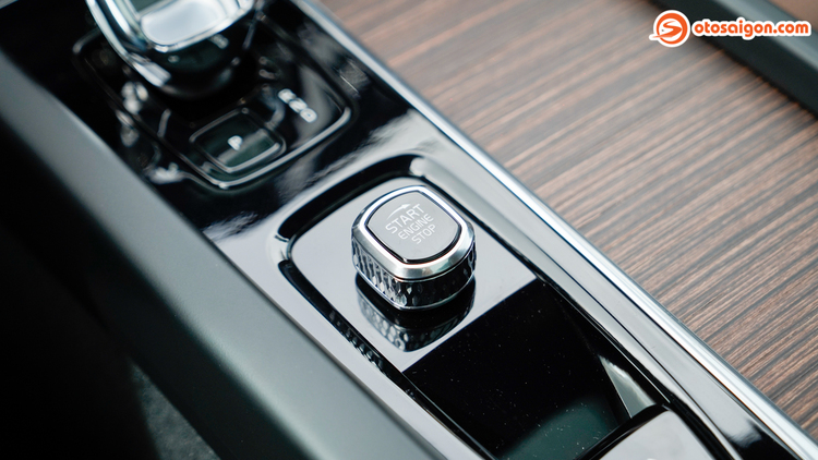 Đánh giá xe Volvo XC60 Recharge – Mẫu SUV lịch lãm, sang trọng nhưng sở hữu nội lực bất ngờ