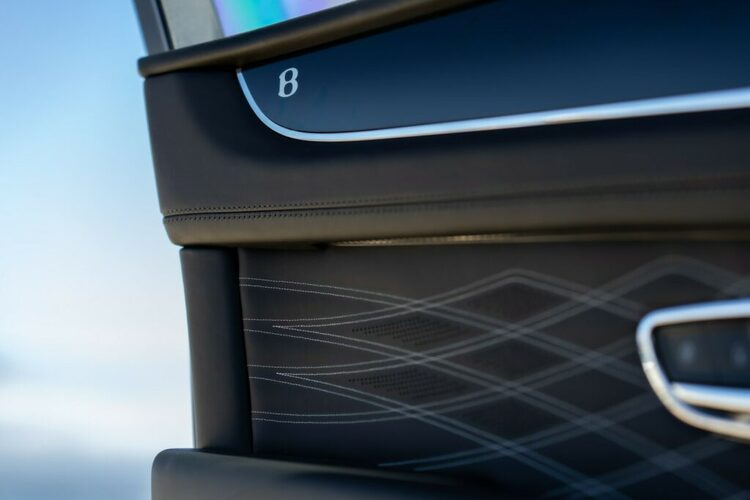 Bentley-Bentayga-EWB-Mulliner (7).jpg